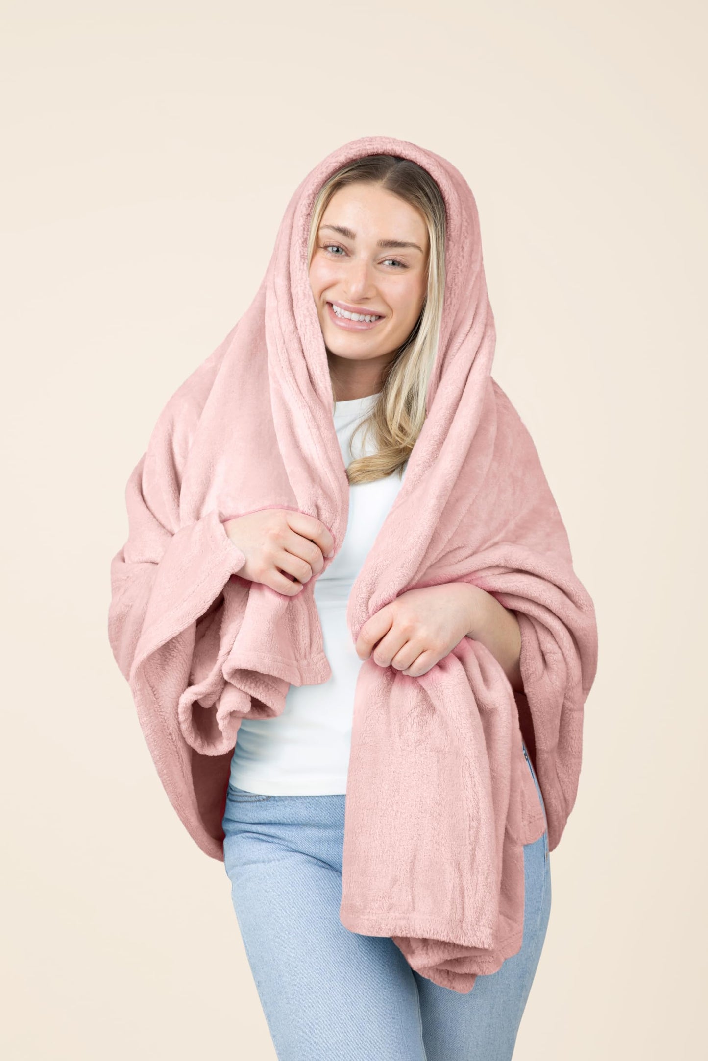 EverSnug Travel Blanket and Pillow - Ultra-Soft, Compact & Lightweight, 65x40 Inches, with Carry Case, Luggage Sleeve & Backpack Clip for Airplane Comfort (Black)