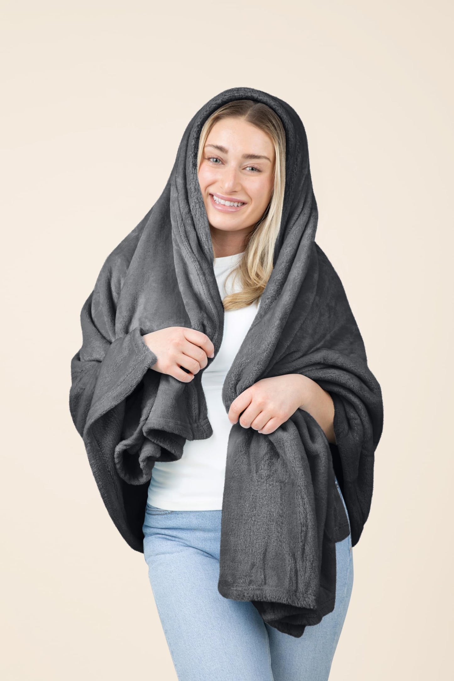 EverSnug Travel Blanket and Pillow - Ultra-Soft, Compact & Lightweight, 65x40 Inches, with Carry Case, Luggage Sleeve & Backpack Clip for Airplane Comfort (Black)