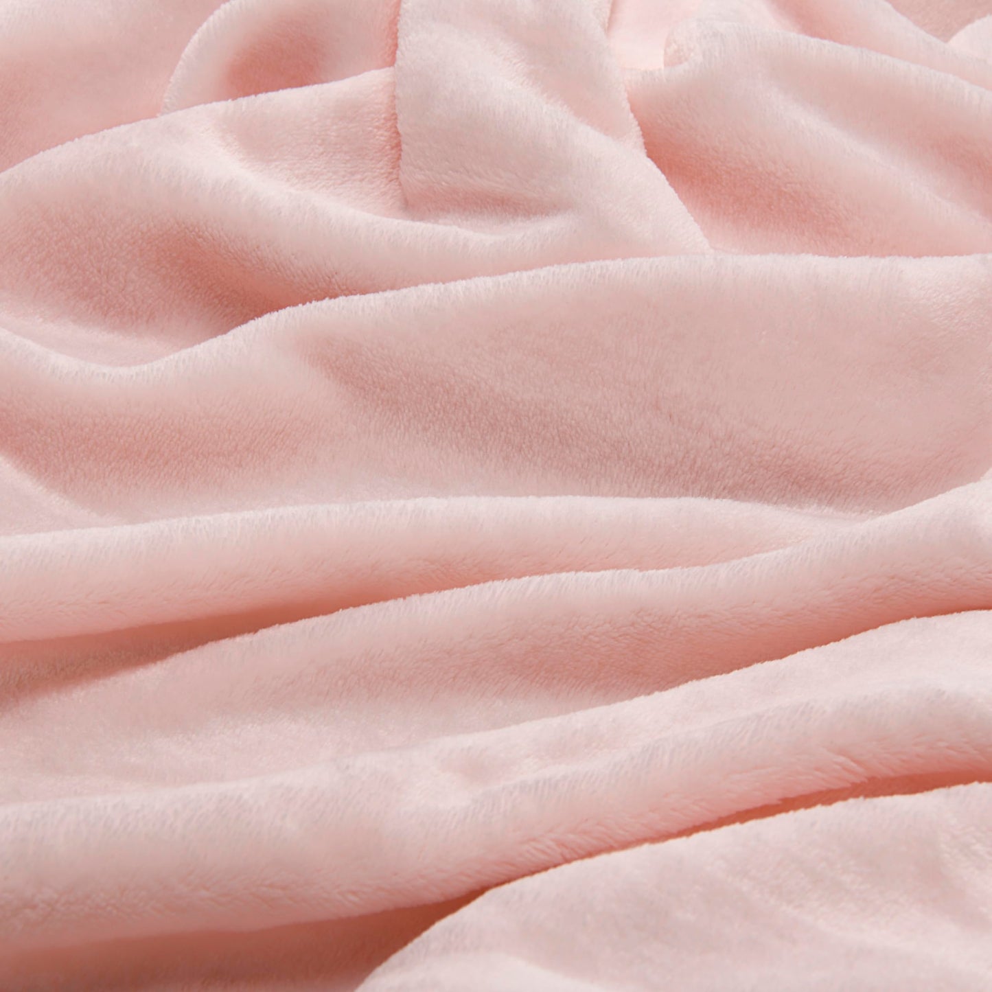 EverSnug Travel Blanket and Pillow - Ultra-Soft, Compact & Lightweight, 65x40 Inches, with Carry Case, Luggage Sleeve & Backpack Clip for Airplane Comfort (Black)